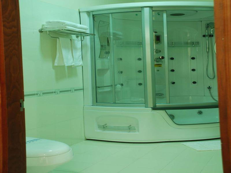Ha Long Hotel Châu Đốc Eksteriør billede